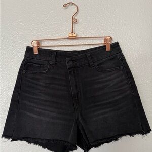 American Eagle Outfitters Black size 4 Shorts Women’s